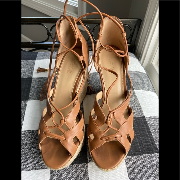 MICHAEL Michael Kors wedge sandals - Picture 2 of 7